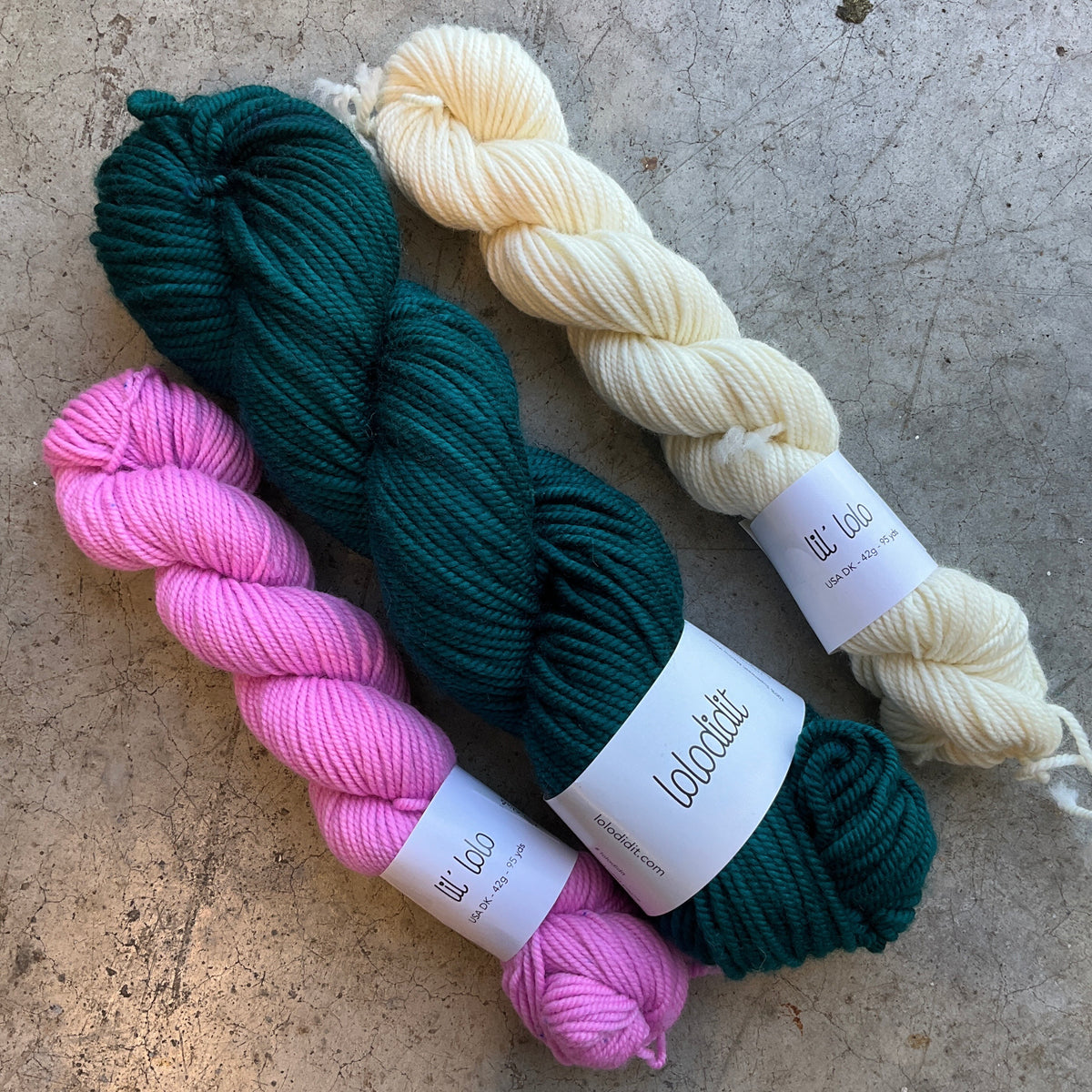 Boneyard Sweethearts Mittens by Tellybean Knits, Stephanie Lotven