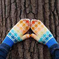 Plus Side Hat and Mittens by Paper Daisy Creations KIT