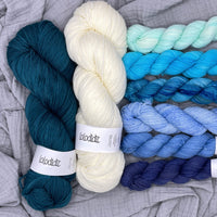 Plus Side Hat and Mittens by Paper Daisy Creations KIT