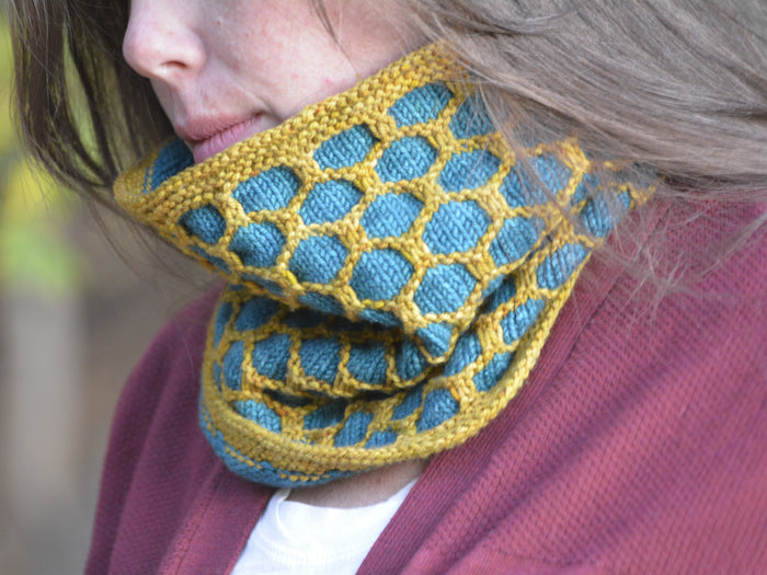 Amphitrite Cowl by Camilyn Crane, Golden Pine Creations