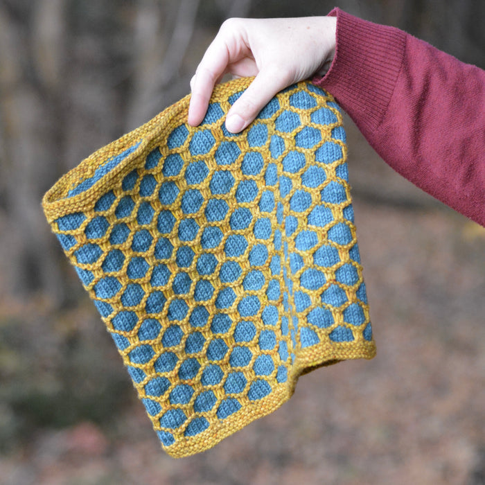 Amphitrite Cowl by Camilyn Crane, Golden Pine Creations