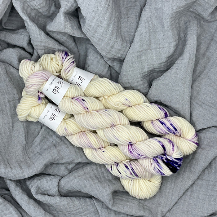 Amethyst - Lil Lolo USA DK - Barely There