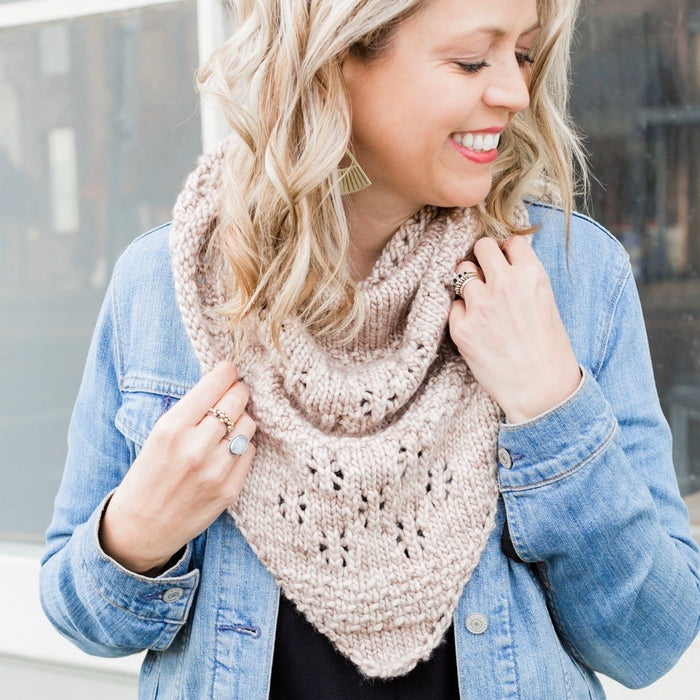 Snow Day Shawl by Olive Knits, Marie Greene