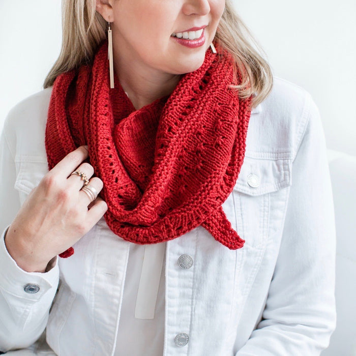 Berry Patch Shawlette by Olive Knits, Marie Greene
