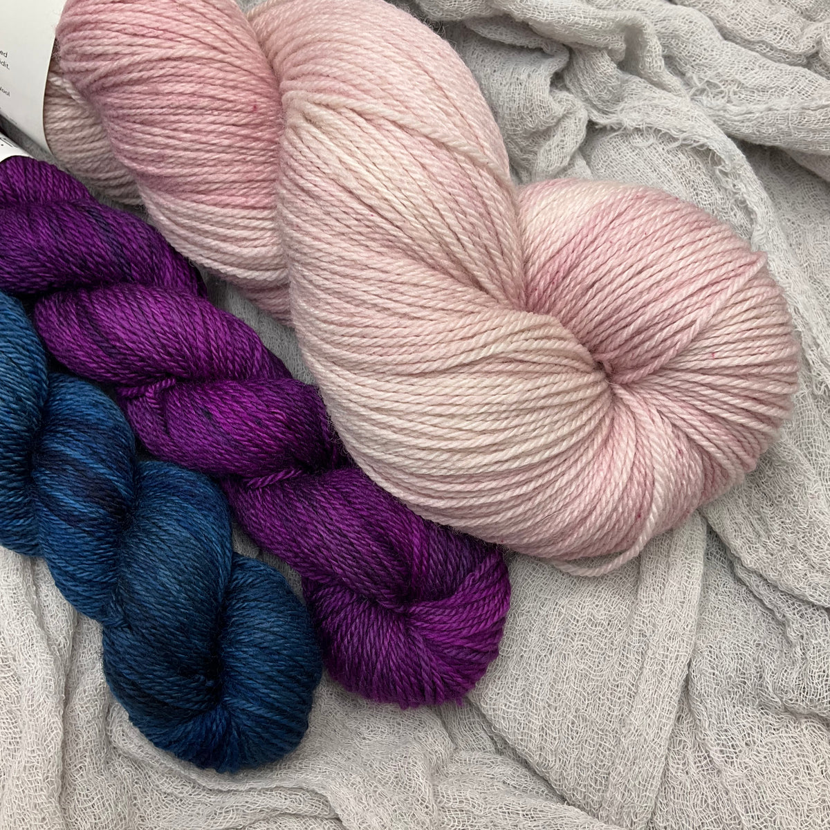 Stocking Stuffer Cowl by Tellybean Knits, Stephanie Lotven KIT