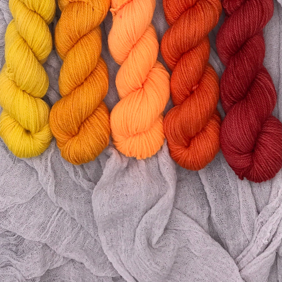 Brighten Up MKAL Cowl by Paper Daisy Creations (Lisa Ross) KIT