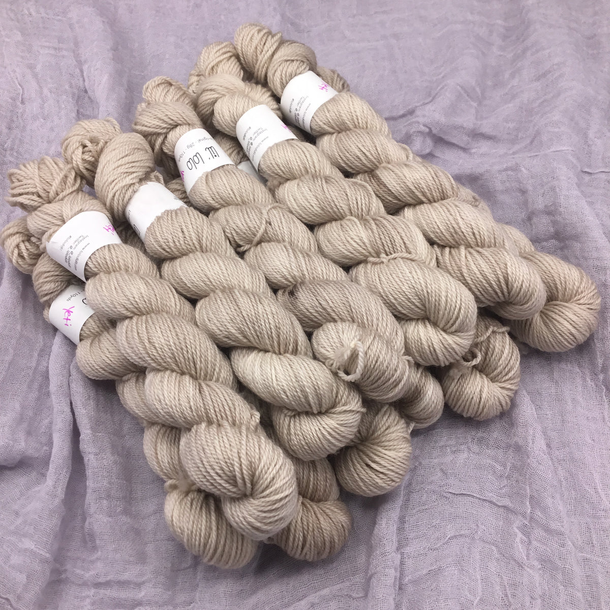 Yeti - Lil Lolo Loriginal - Tonal