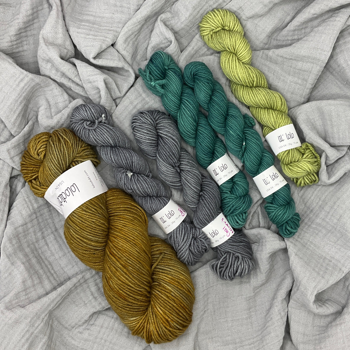 Retro Ski Tracks by Beach House Knits KIT