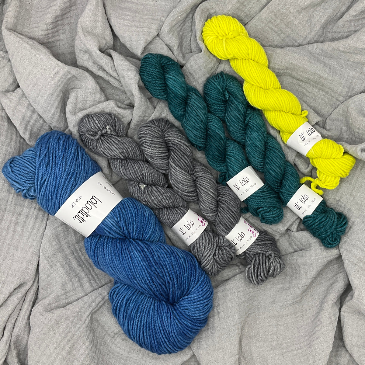 Retro Ski Tracks by Beach House Knits KIT