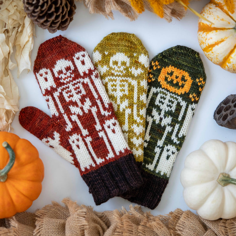 Boneyard Sweethearts Mittens by Tellybean Knits, Stephanie Lotven