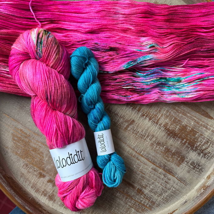 Cosmos Martini + Moiraine - Sock Set