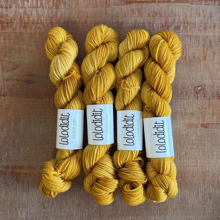 Hufflepuff - Lil Lolo Loriginal - Tonal
