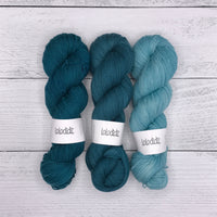 Strands of Time Shawl kit by Lolodidit - KIT