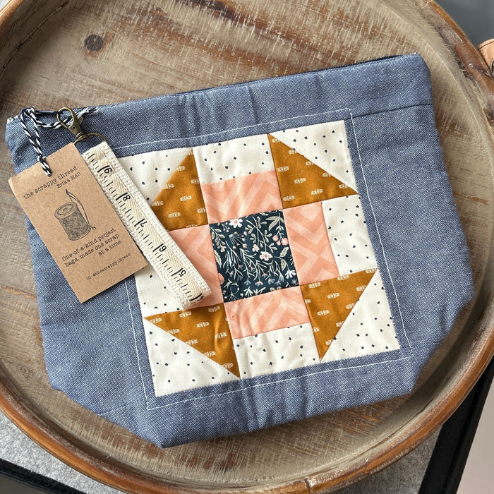 Zip Sack Project Bag - No. 4 - the Scrappy Thread by Erika Hall