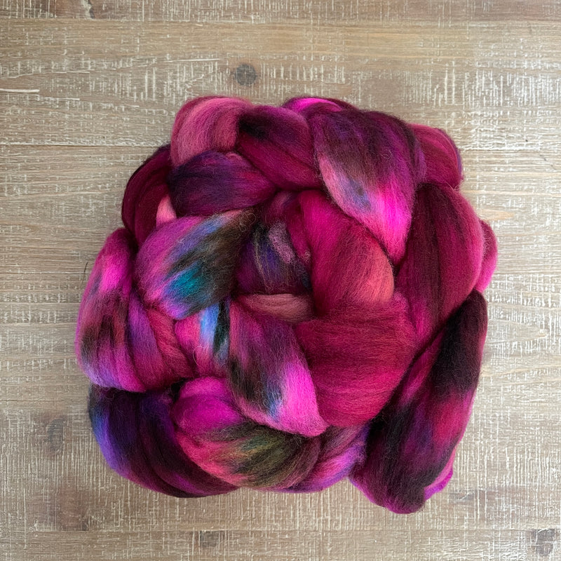 Cosmos Martini - Combed Top Spinning Fiber