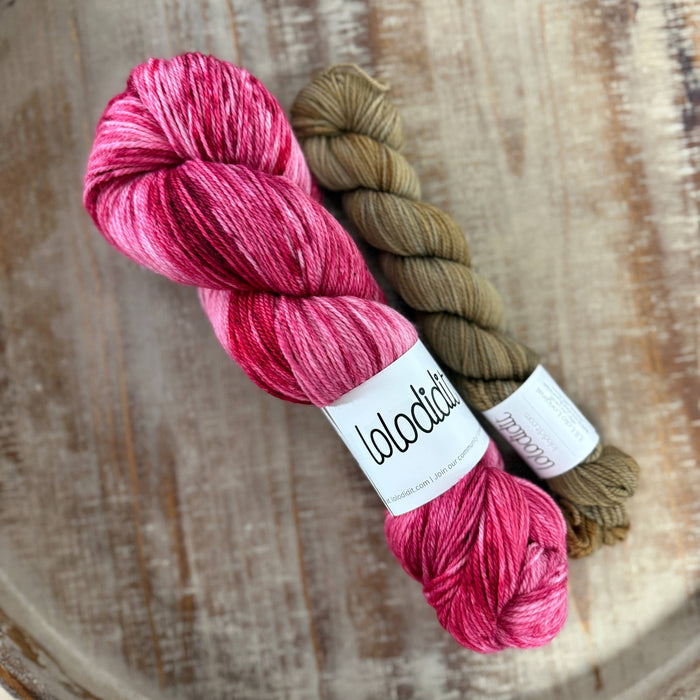 Red Beryl + Dragonfly in Amber - Sock Set