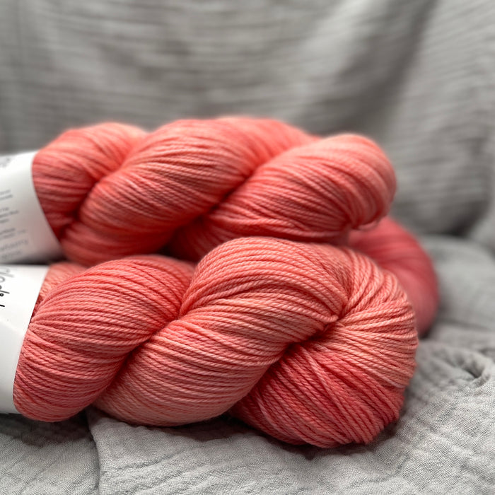 Strawberry Wine - Tonal