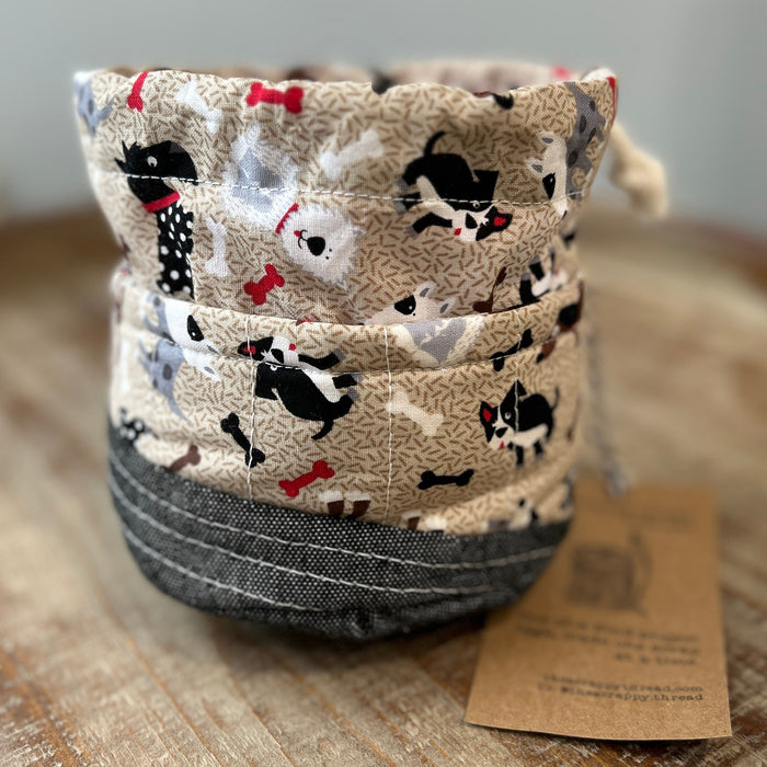 Ball Sack Project Bag - No. 4 - the Scrappy Thread by Erika Hall