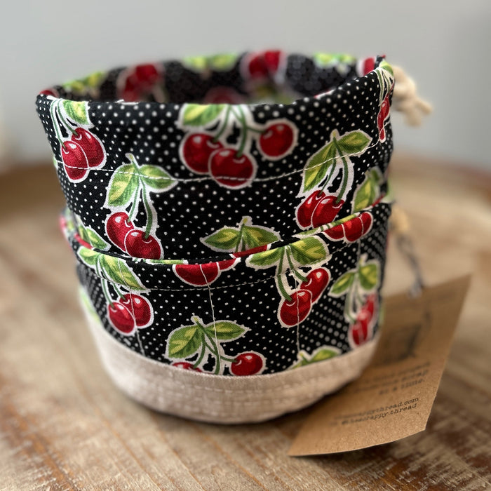 Ball Sack Project Bag - No.10 - the Scrappy Thread by Erika Hall