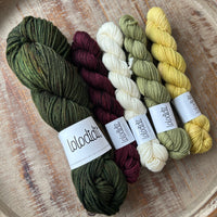 Step Into Christmas COWL by Paper Daisy Creations, Lisa Ross KIT