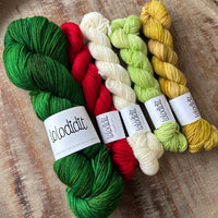 Step Into Christmas COWL by Paper Daisy Creations, Lisa Ross KIT