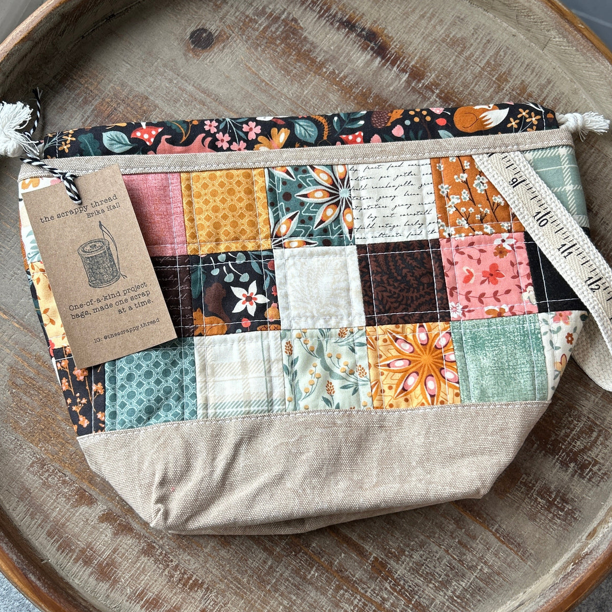 Draw Sack Project Bag - No. 15 - the Scrappy Thread by Erika Hall
