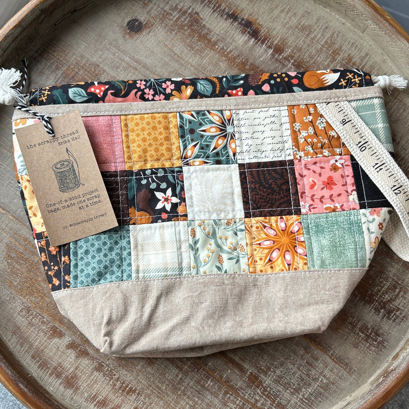 Draw Sack Project Bag - No. 15 - the Scrappy Thread by Erika Hall
