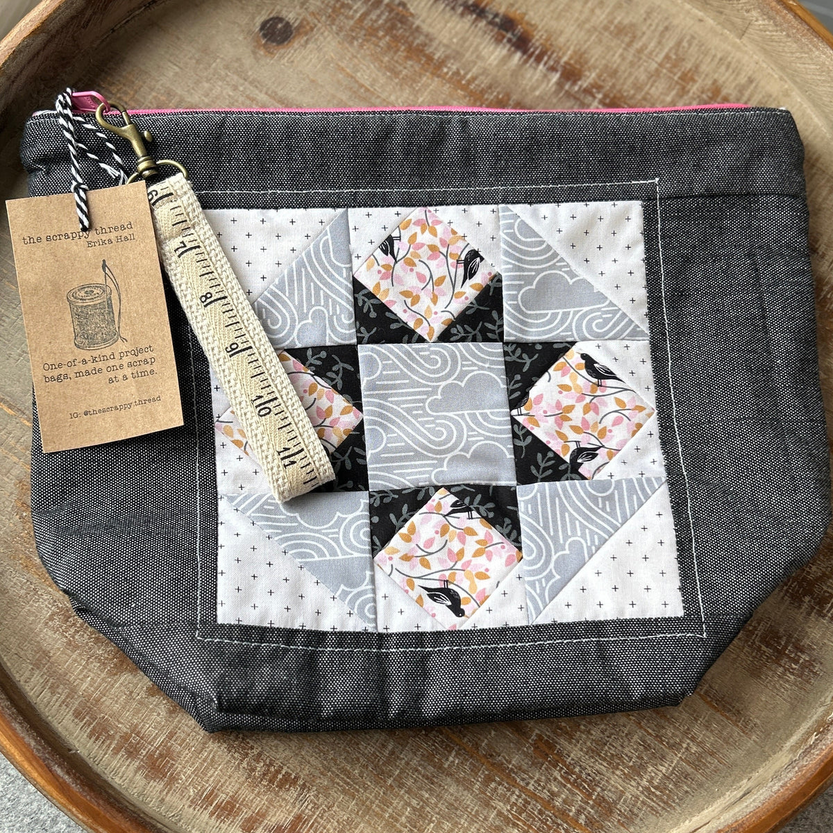 Zip Sack Project Bag - No. 2 - the Scrappy Thread by Erika Hall