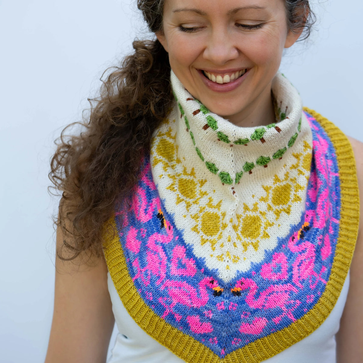 Flock of Flamingos Cowl by Tellybean Knits - Stephanie Lotven KIT