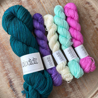 Step Into Christmas COWL by Paper Daisy Creations, Lisa Ross KIT