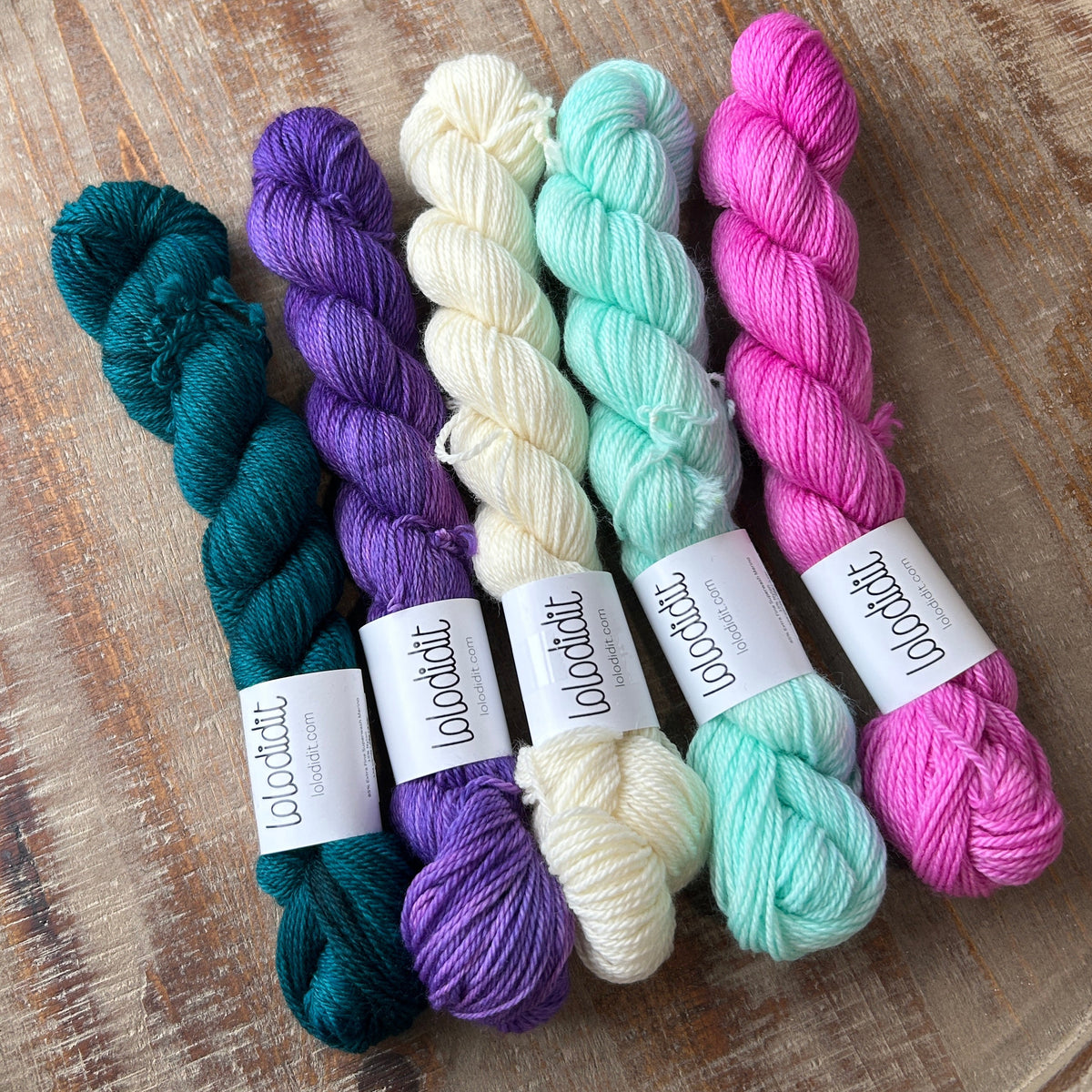 Step Into Christmas HAT by Paper Daisy Creations, Lisa Ross KIT