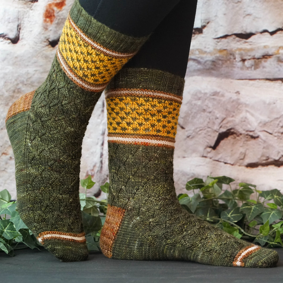 Socks of The Princess Bride by Paper Daisy Creations, Lisa Ross