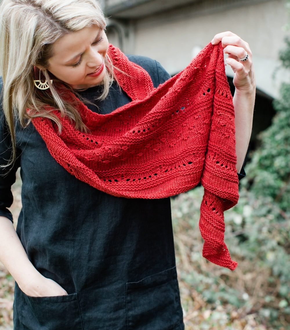 Berry Patch Shawlette by Olive Knits, Marie Greene
